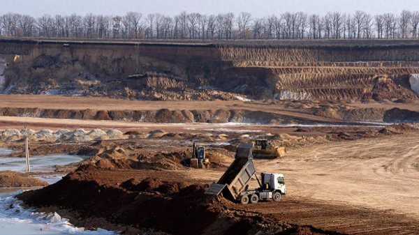 银河配资 要饭还能站着要？印度官员想要中国出口稀土，还敢讽刺中国乱甩锅