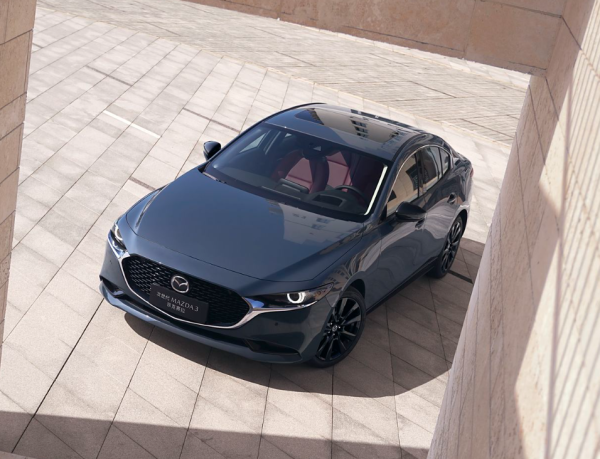 易富配资 买2025款马自达3 昂克赛拉的十大忠告！别再花冤枉钱了